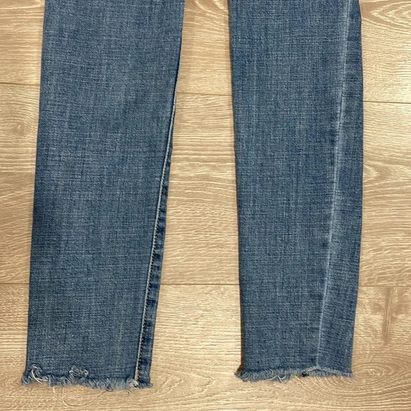 Levi’s 711 Skinny distressed mid rise ankle raw hem denim jeans W24 L30 - Picture 14 of 16